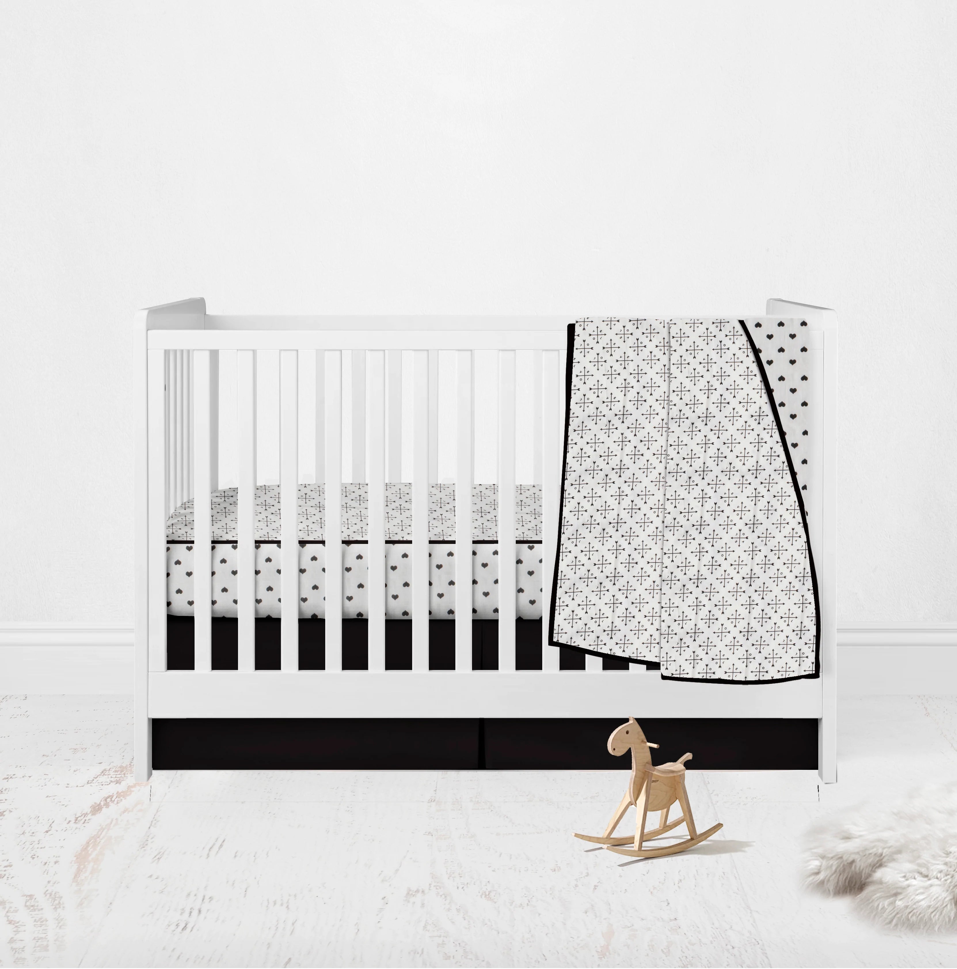 Bacati - Love Aztec Arrows/Hearts 3-Piece Muslin Crib Bedding Set - Black/Gold Unisex