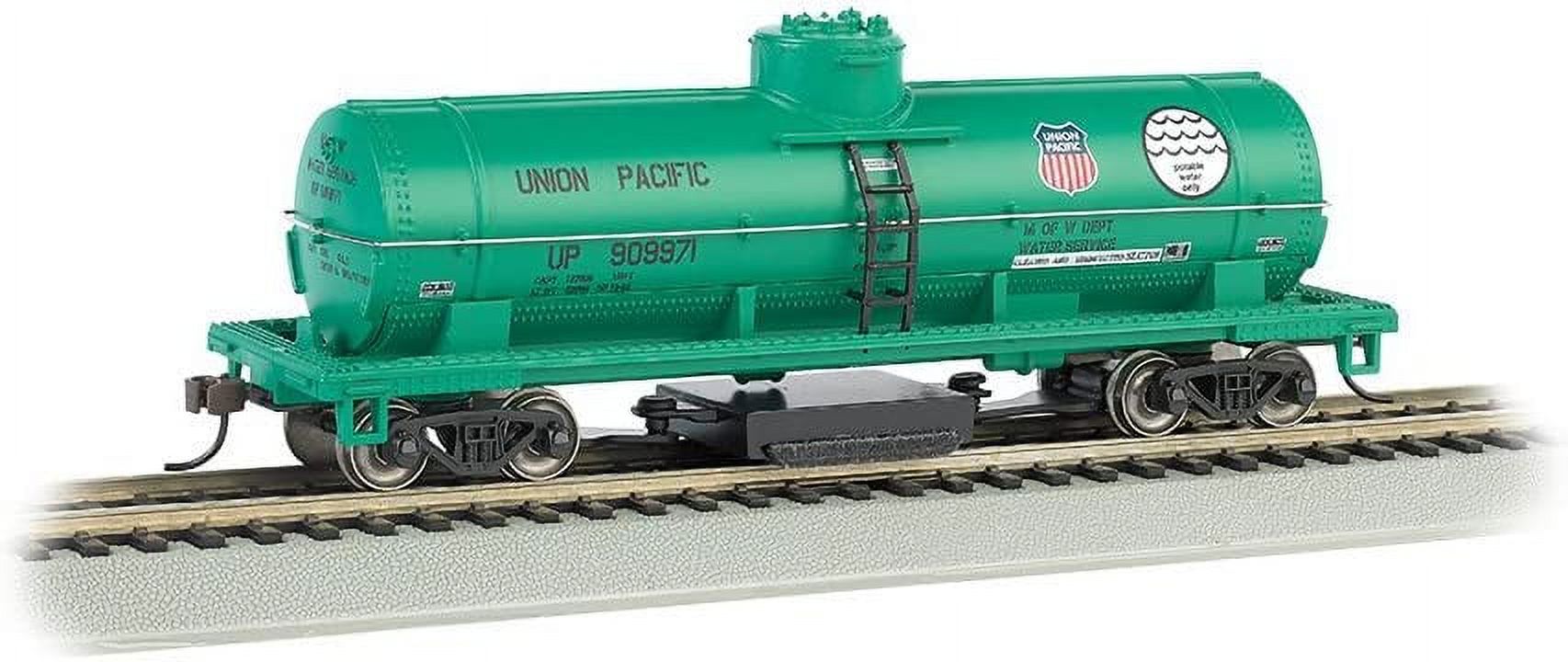 Bachmann Industries Union Pacific Potable Water Track Cleaning Tank Car