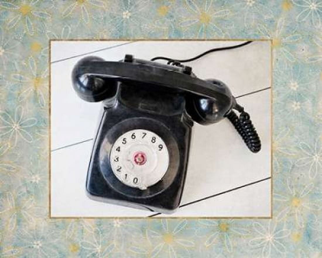 Back In Time Black Telephoneborder Canvas Art - Susannah Tucker Photography (20 x 24)