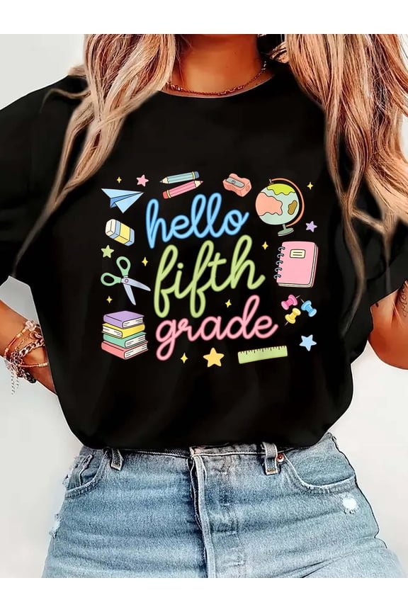 Back to School First Day Hello Fifth 5th Grade Teacher Girl T-Shirt