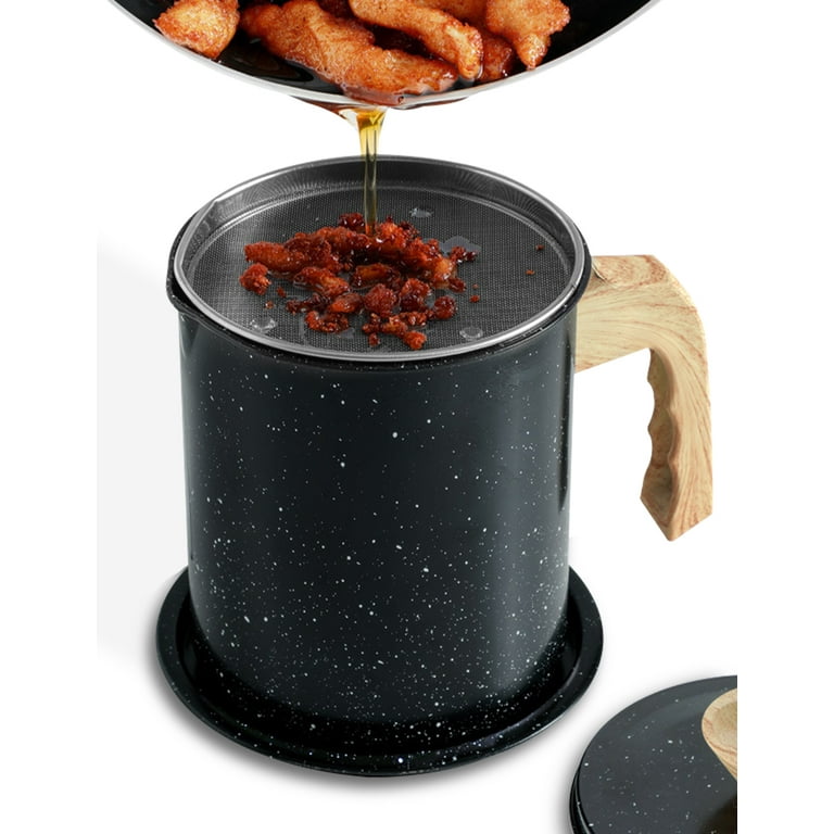 https://i5.walmartimages.com/seo/Bacon-Grease-Container-with-Strainer-Black-1-4L-Grease-Catcher-Cooking-Iron-Oil-Filter-with-Lid-Storage-Lard-for-Cooking_4f9b5fa4-0cbd-46ff-b5fa-9d5f27f33808.3a09743ca3d3c3ac6f1796767cc02f04.jpeg?odnHeight=768&odnWidth=768&odnBg=FFFFFF