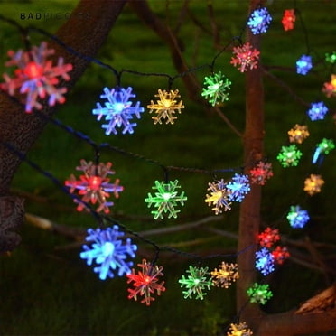 BadPiggies Christmas Snowflake String Lights Battery Operated Waterproof Fairy Lights for Xmas Garden Patio Bedroom Party Decor
