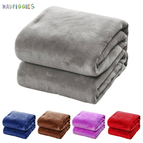 BadPiggies Super Soft Coral Fleece Warm Throw Blanket Lightweight Fuzzy Plush for Couch Sofa Bed Chair (40" x 55", Gray)