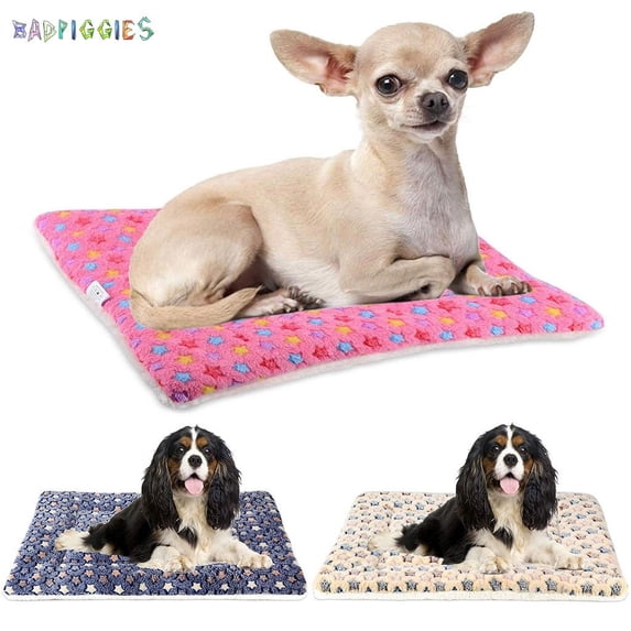 BadPiggies Ultra Soft Dog Cat Cute Prints Bed Liner Fluffy Flannel Cushion Soft and Warm Mat Pet Blanket (L, Pink)