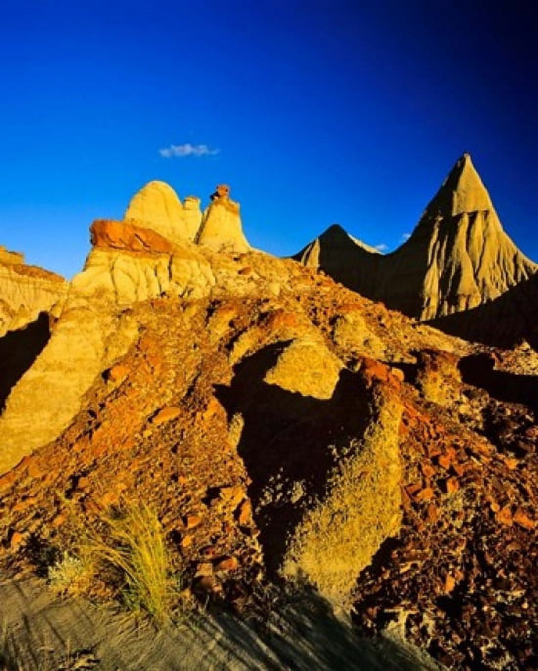 Badlands formations at Dinosaur Provincial Park in Alberta Canada Canvas Art - Chuck Haney DanitaDelimont (16 x 20)