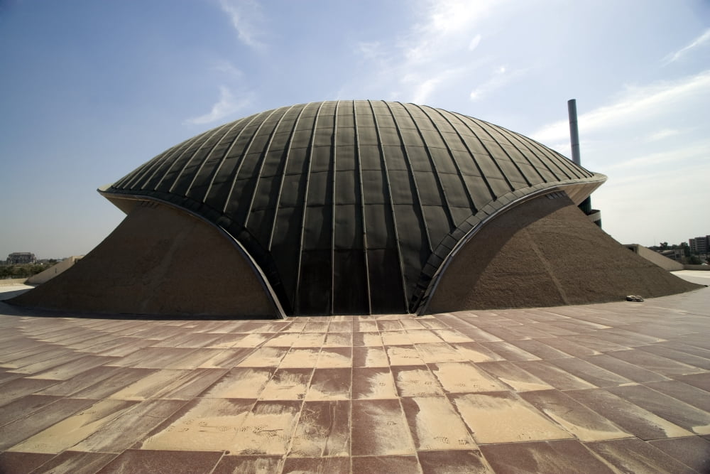 Baghdad Iraq - A great dome sits at 12 degrees over the Monument to the Unknown Soldier Canvas Art - Terry MooreStocktrek Images (18 x 12)