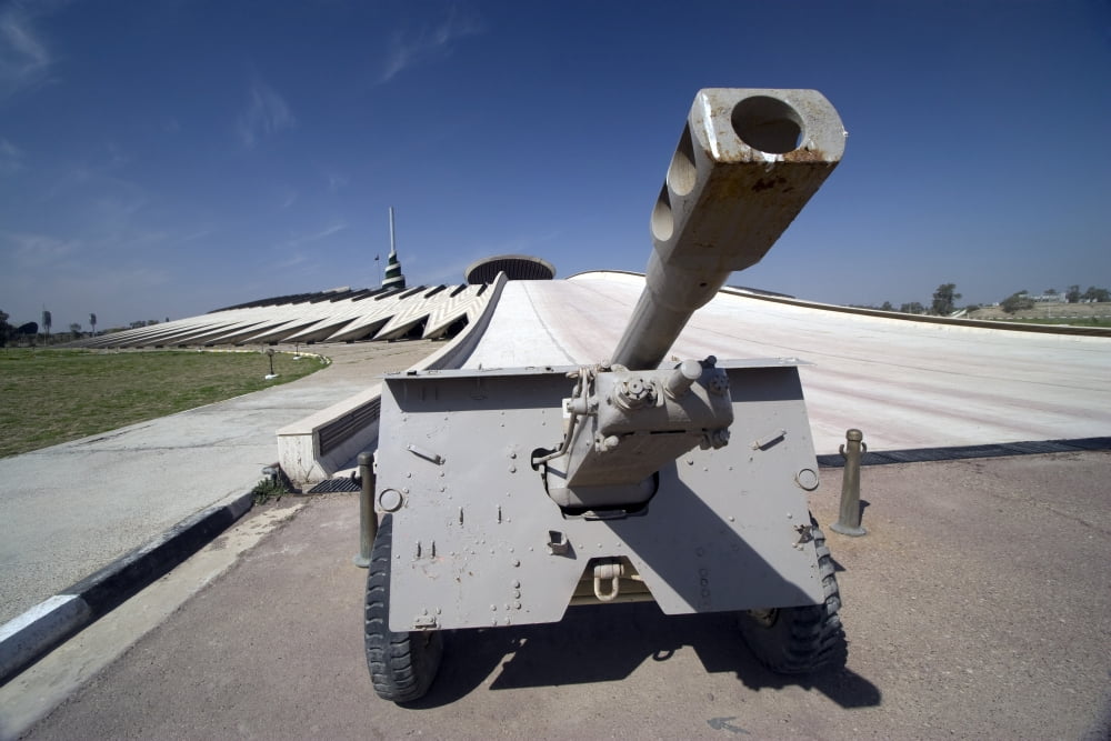 Baghdad Iraq - An Iraqi Howitzer sits at the entrance of the Monument to the Unknown Soldier Canvas Art - Terry MooreStocktrek Images (35 x 23)