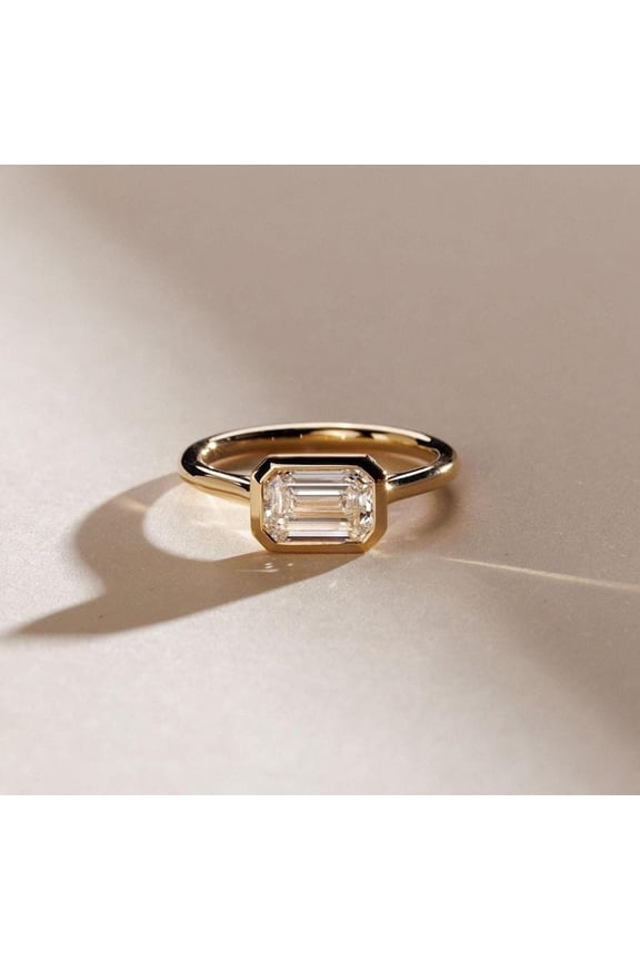 Baguette Ring, Rectangle Ring, Bezel Set Ring, Bezel Set Engagement Ring, Emerald Cut RIng, Gift for Her, Dainty Ring, Minimalist Ring