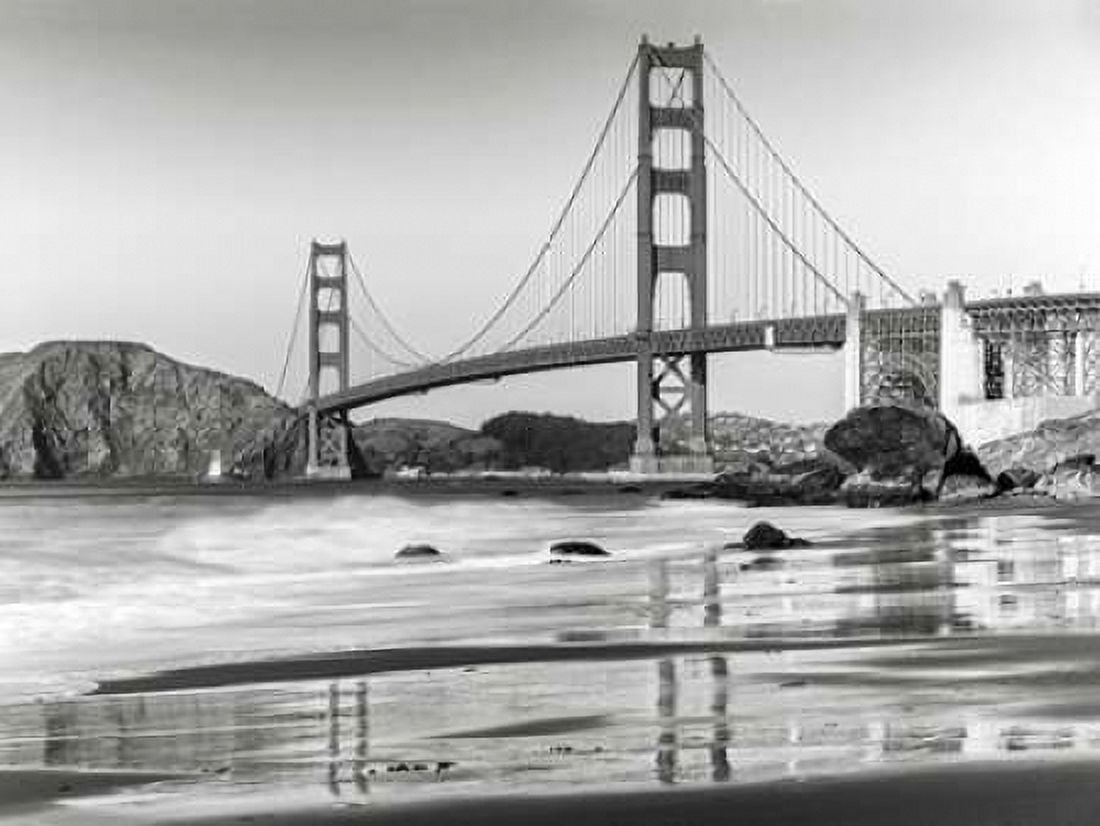 Baker beach and Golden Gate Bridge San Francisco Canvas Art - Anonymous (22 x 28)