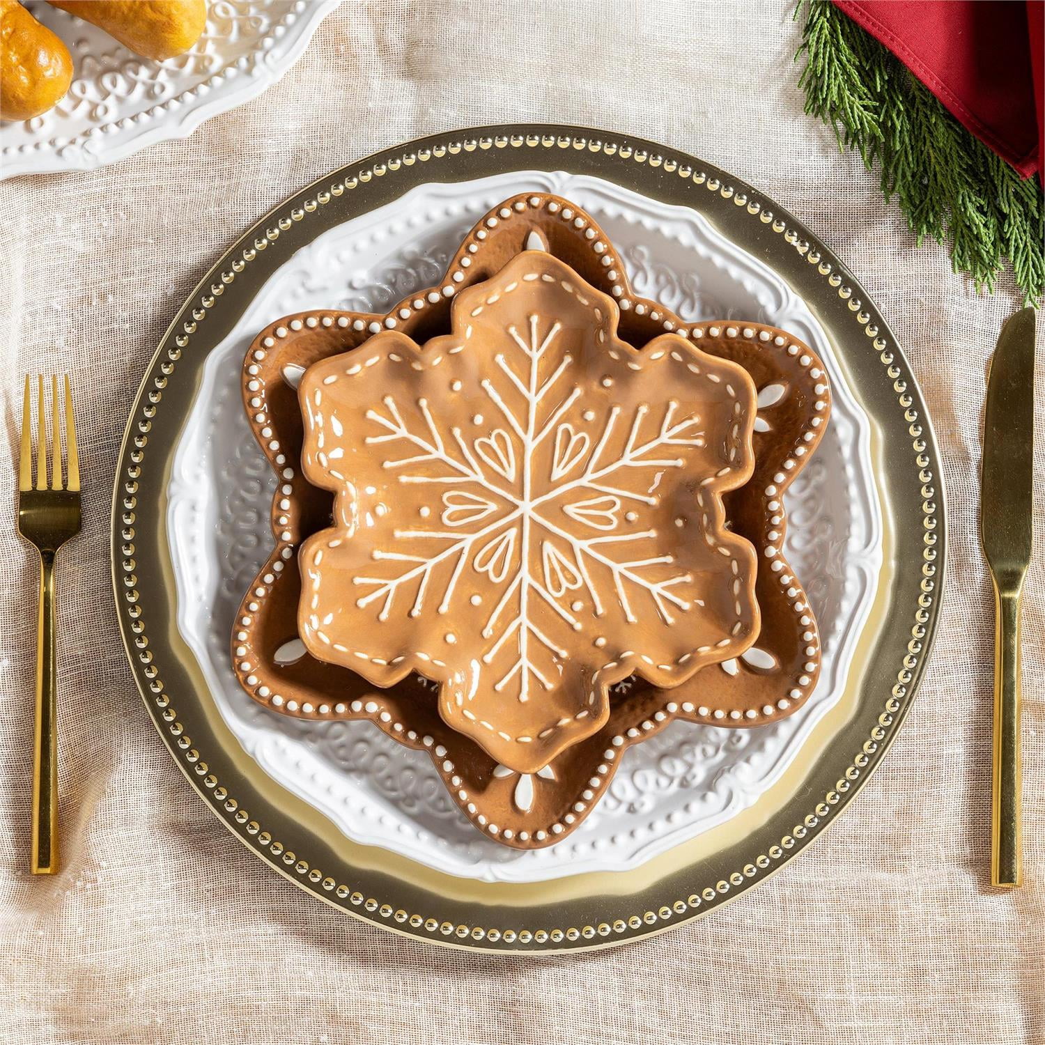 Baking Spirits Bright Plate Gingerbread Snowflake Shaped Embossed ...