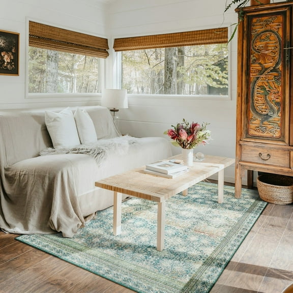 Balacho Elegant Vintage Boho Distressed Faux Wool Area Rug, 5' x 8', Green