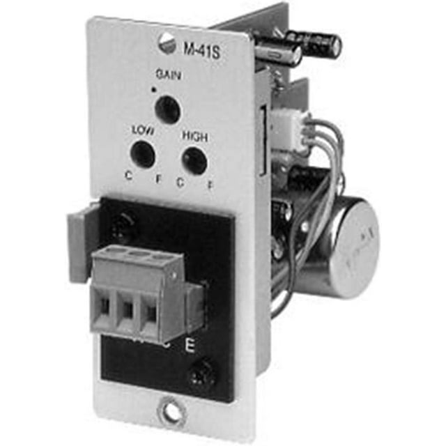 Balanced Microphone Input with MuteSend For use with 900 Series