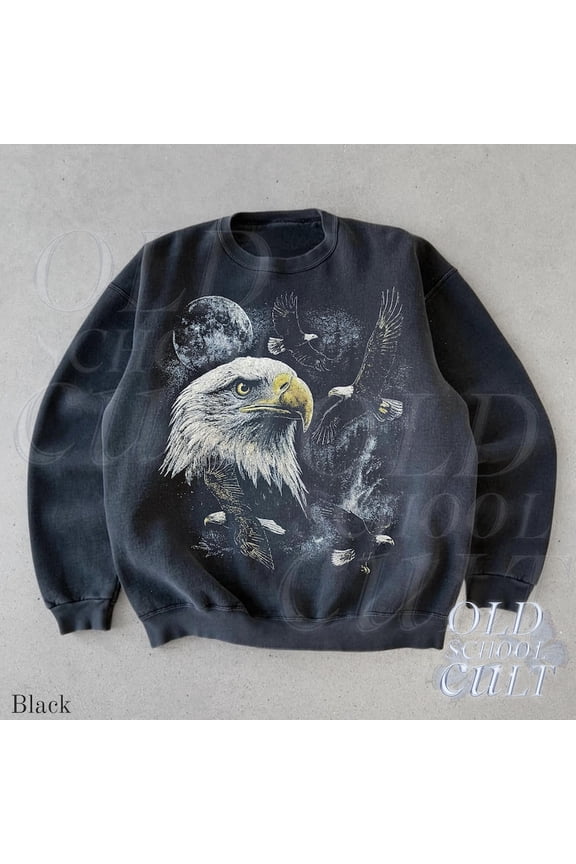 Bald Eagle Vintage Sweatshirt Moon Graphic Crewneck, Retro 90s Wildlife Pullover, Unisex Black USA Patriotic Sweater