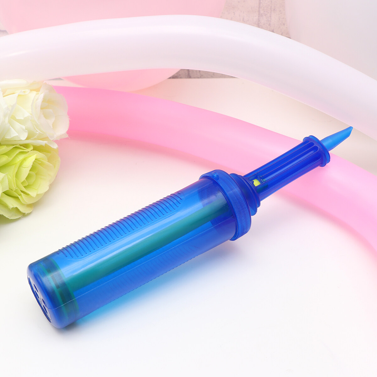 Balloon Inflator Hand Held Air Pump Air Inflator for Balloons and Balls