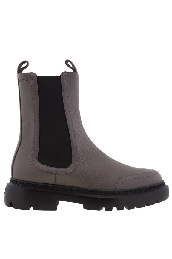 Ginny Leather Chelsea Boots, Brand Size 38.5 ( US Size 8 )