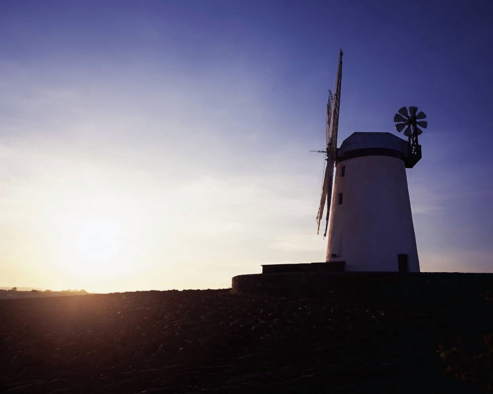 Ballycopeland Windmill Co Down Ireland Canvas Art - The Irish Image Collection Design Pics (16 x 12)