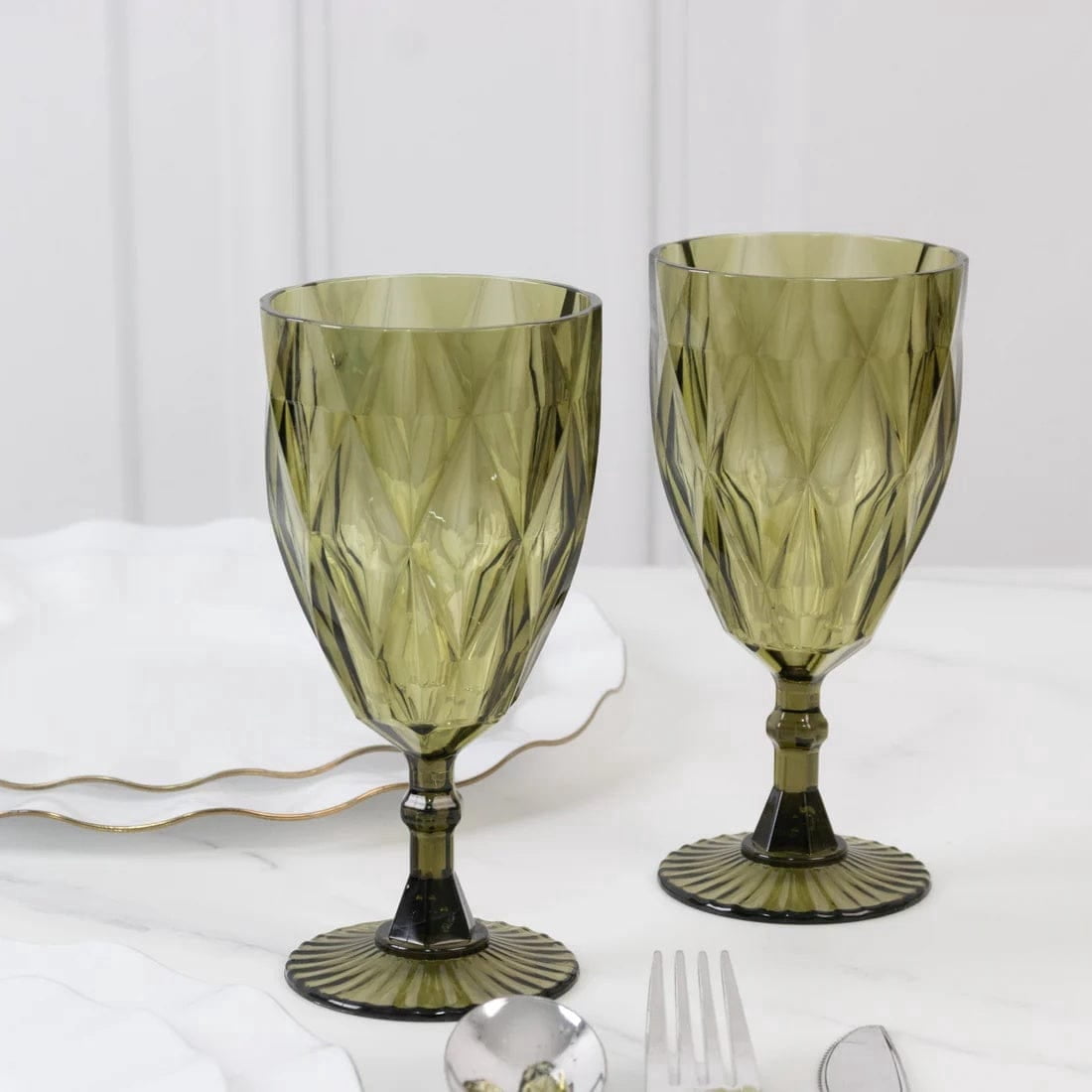 Balsa Circle 12 Dusty Sage 11oz Vintage Diamond Cut Plastic Wine Glasses Wedding Supplies