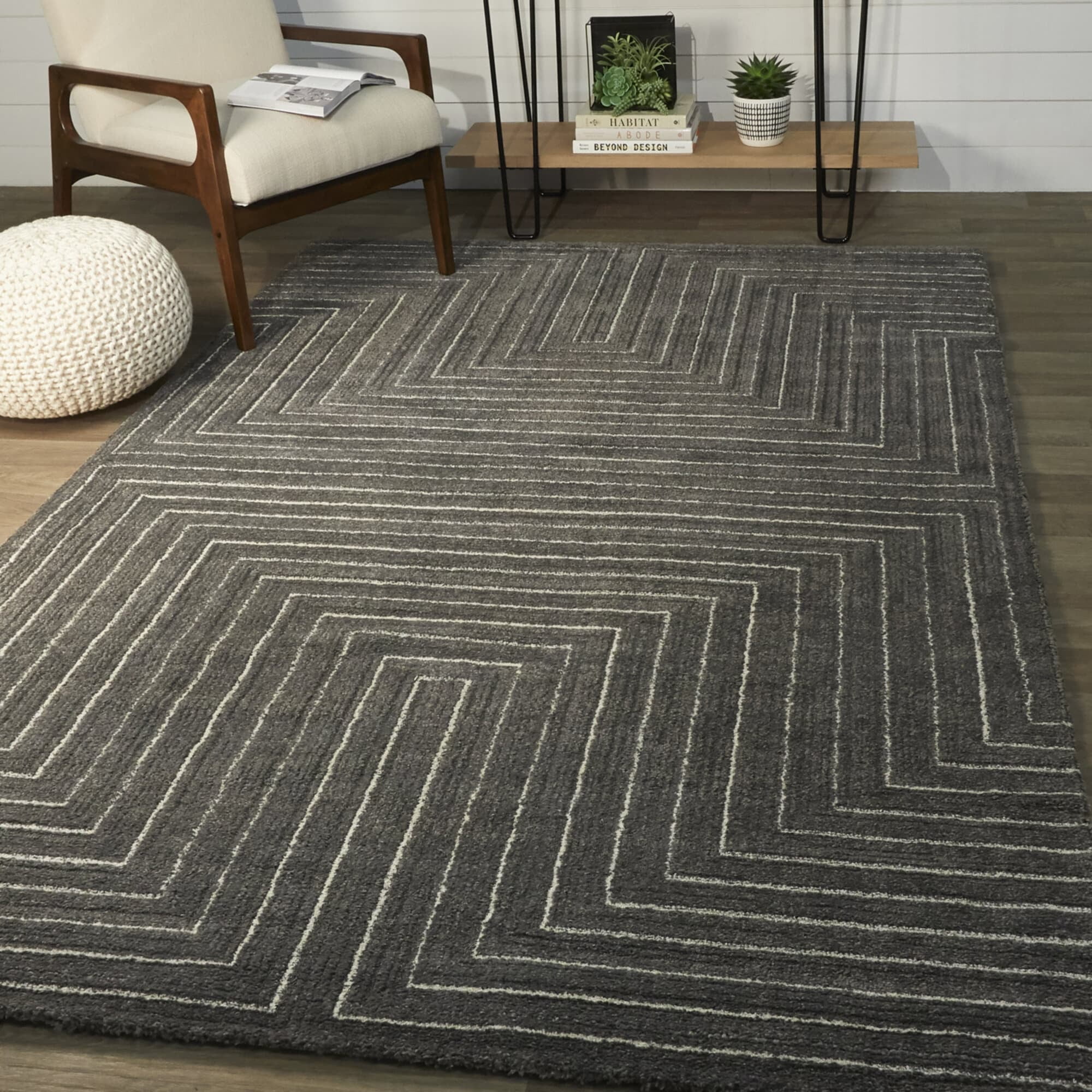 Charcoal Geometric Art Deco Synthetic Runner Rug 2'2" x 7'