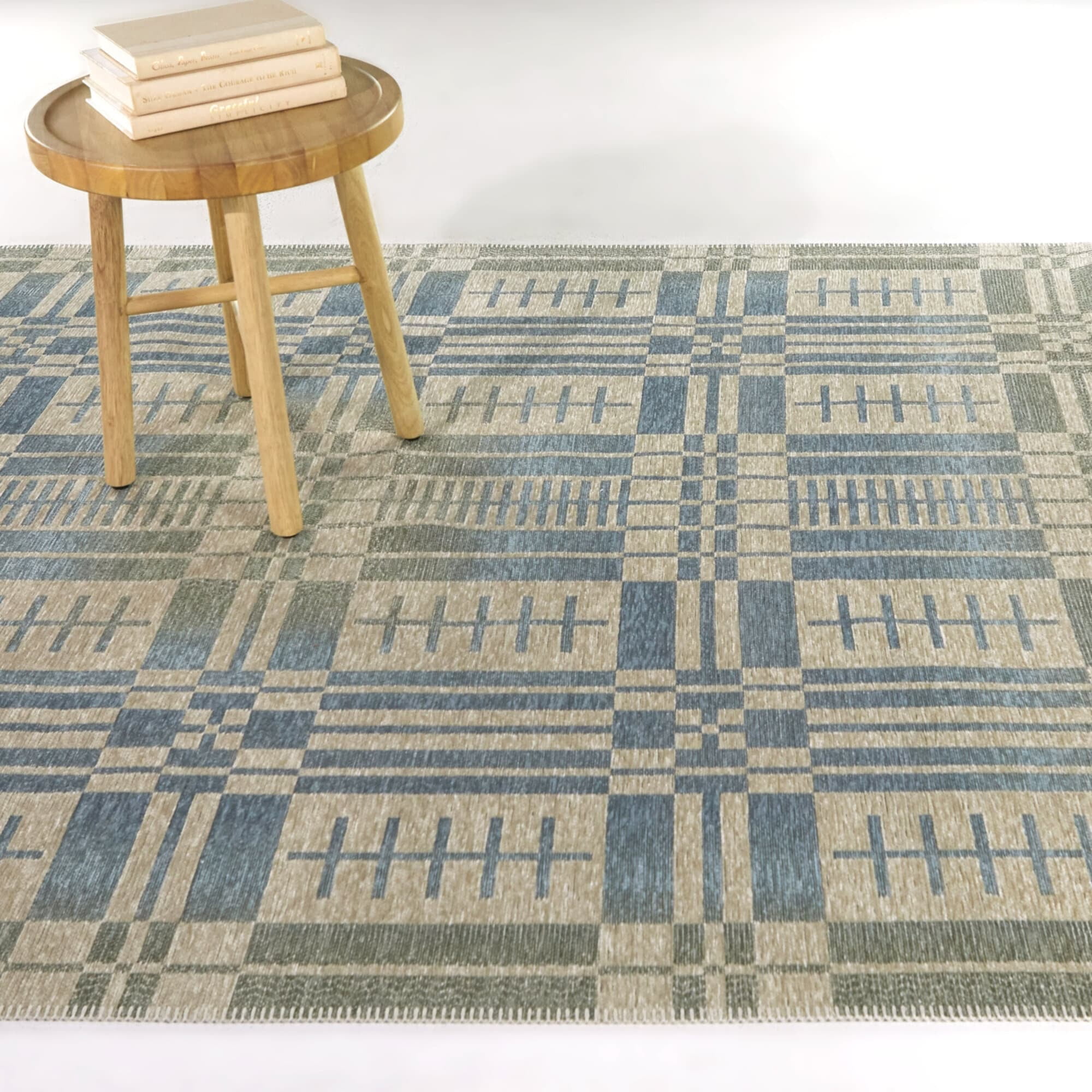 Blue and Beige Chenille Geometric 5' x 7' Area Rug
