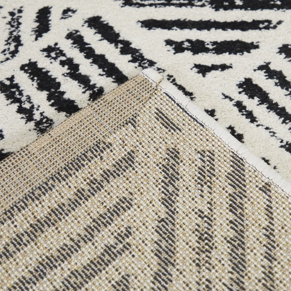 Frederic Contemporary Geometric Area Rug