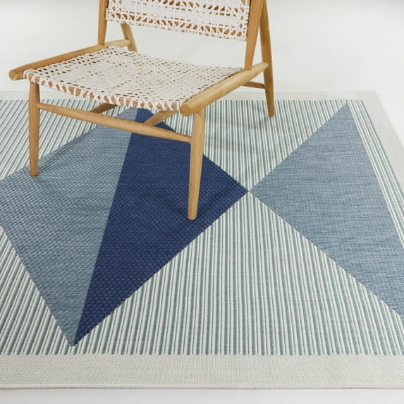 Balta Helidon Modern Geometric Indoor/Outdoor Area Rug 5'3" x 7' - Navy