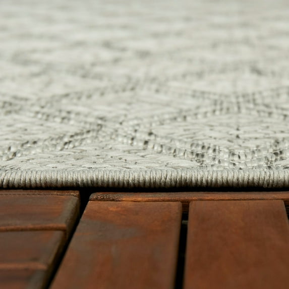Balta Irving Geometric Flatweave Indoor/Outdoor Area Rug Grey 7'10" x 10' 8' x 10' Silver