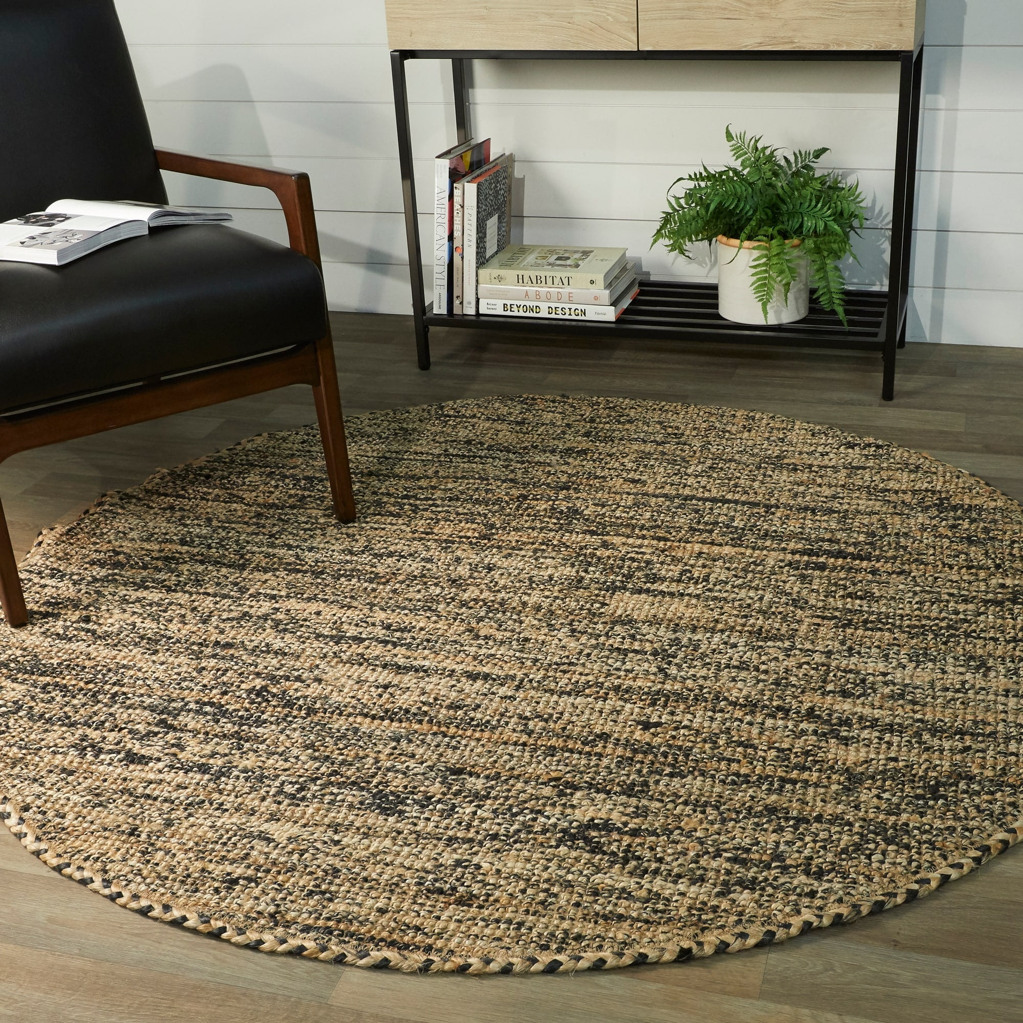 Handmade Round Beige and Black Sisal Area Rug 5'3"