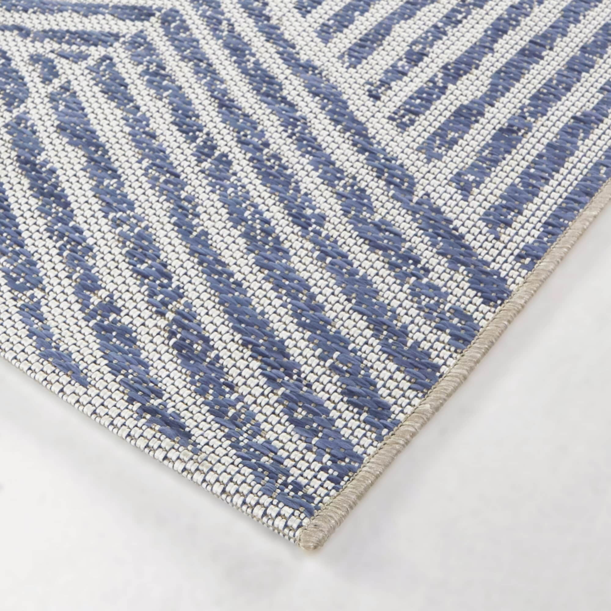 Balta US, Inc Darcy Modern Stripe Indoor/Outdoor Area Rug Blue 5'3" x 7