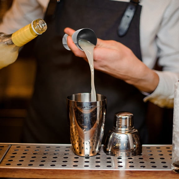 Baluue Ergonomic Bell Jigger Made of Stainless Steel for Comfortable and Accurate Drink Mixing