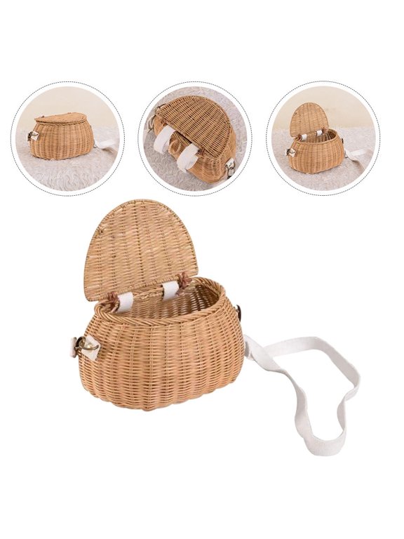 Handwoven Khaki Rattan Bag for Women with Clamshell Lid, Stylish Beach Tote and Storage Basket