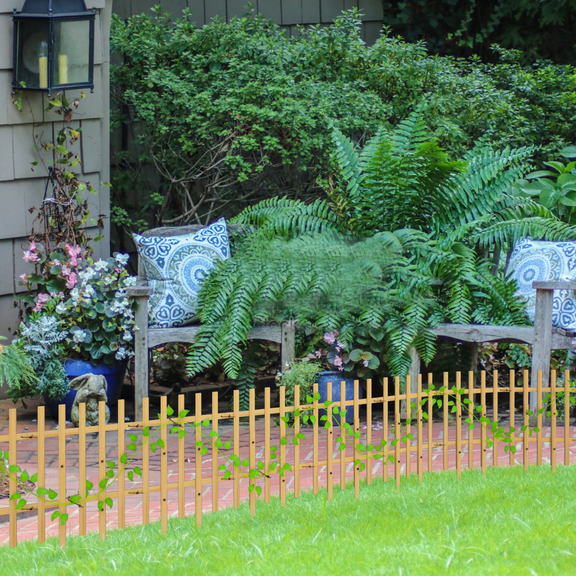 Bamboo Garden Fence 10-Pack, 10.4ft Decorative Border Fencing with Leaves, Small Animal Barrier for Flower Beds, Yard, Patio & Outdoor Landscaping, Yellow