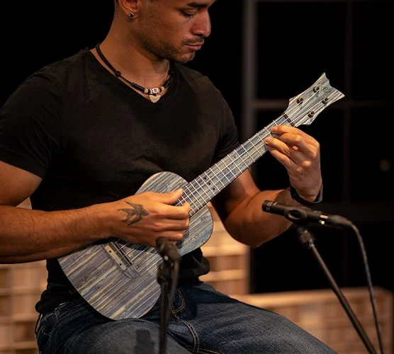 Bamboo Series All Solid Concert Ukulele w/ Bag