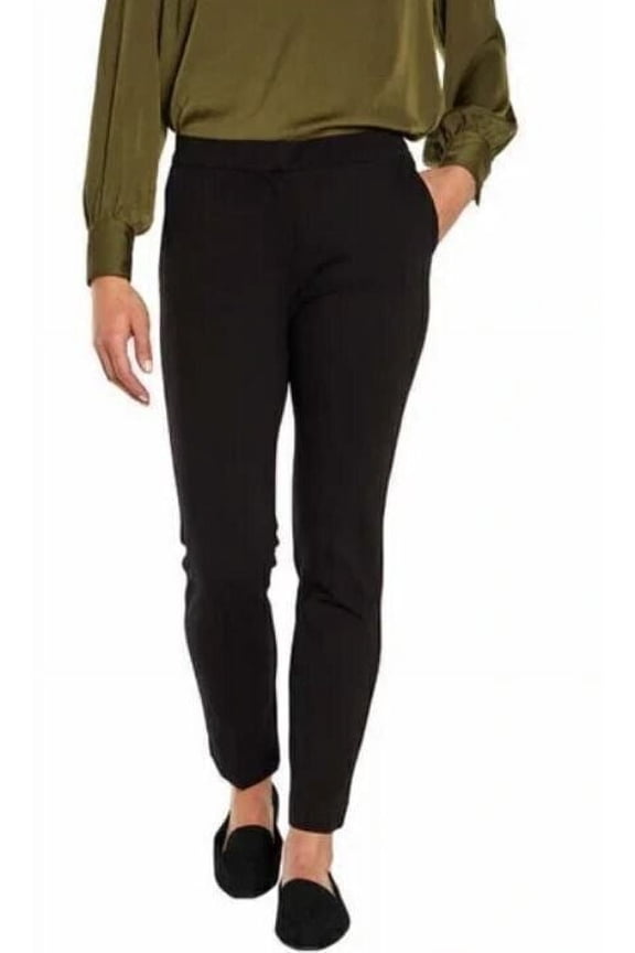 Ladies' Slim-Straight Capri Pant (True Black, 10)