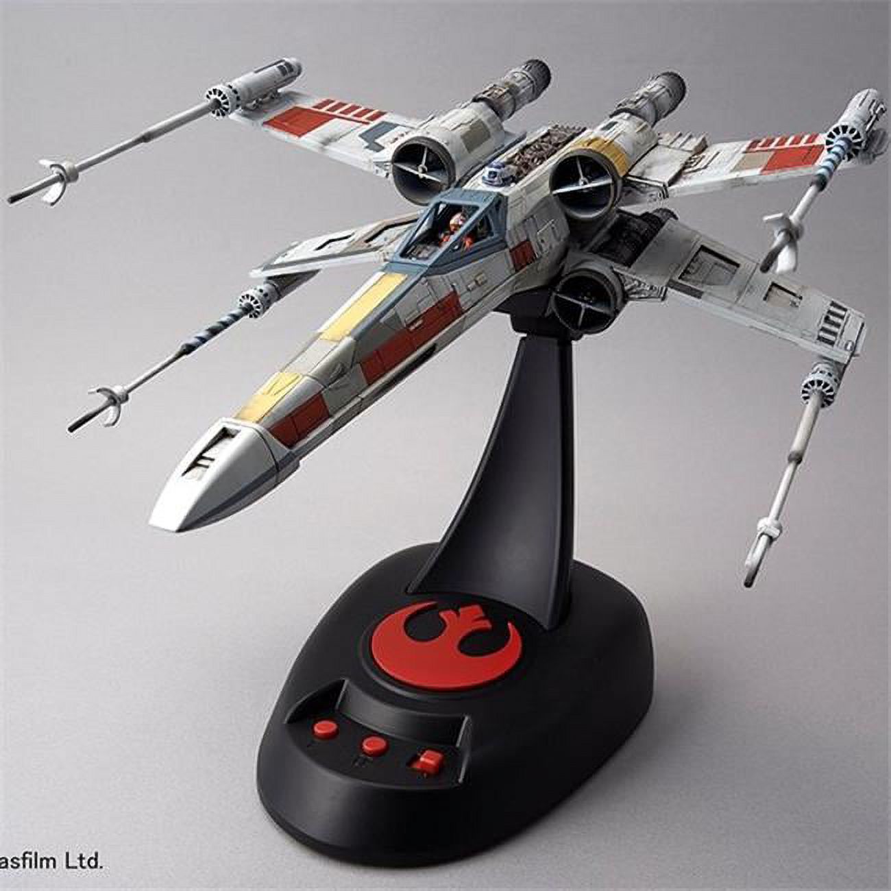 スターウォーズ プラモデル X-WING 1/48 MOVING EDITION Bandai BAN196419 1 by 48 Scale X-Wing Starfighter Moving