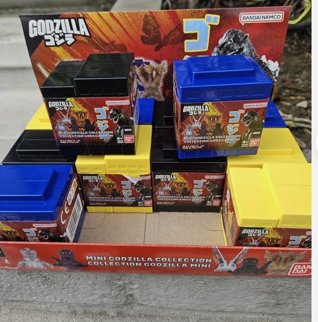 Bandai Mini Godzilla Blind Box 12 Block with Figure Case Lot