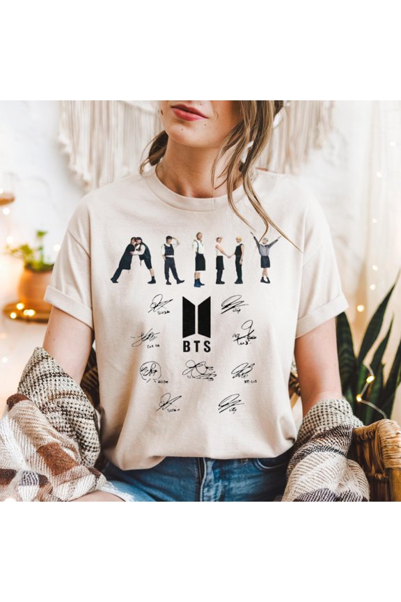 Bangtan Signature Shirt, Pop Art Inspired Korean Group Tee, Bangtan Members Names Tshirt, Kpop Concert Tee