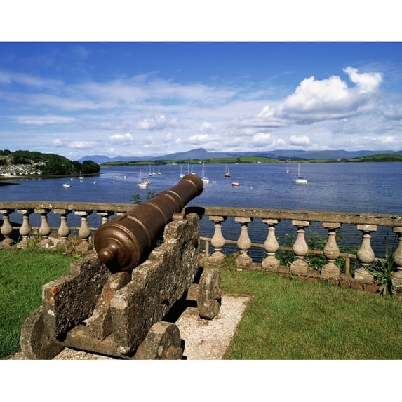 Bantry House, Co. Cork, Ireland by The Irish Image Collection / Design Pics (34 x 26)