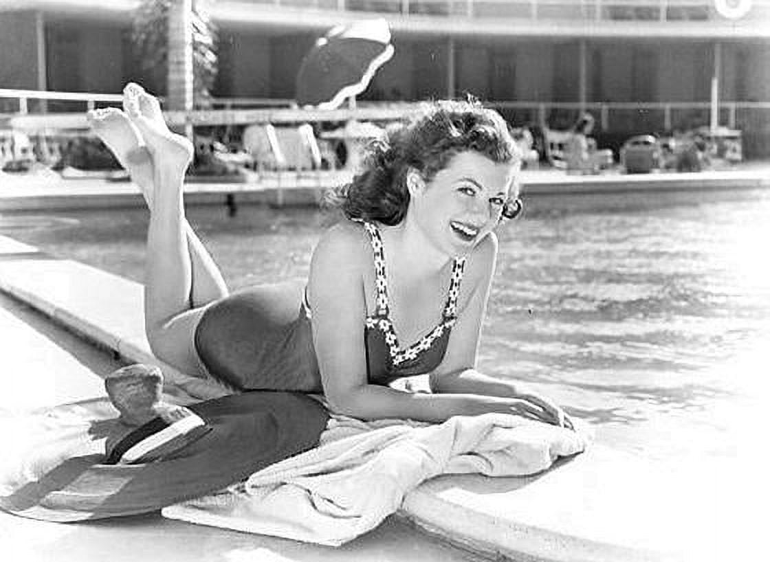 Barbara Hale - Poolside Photo Print (10 x 8)