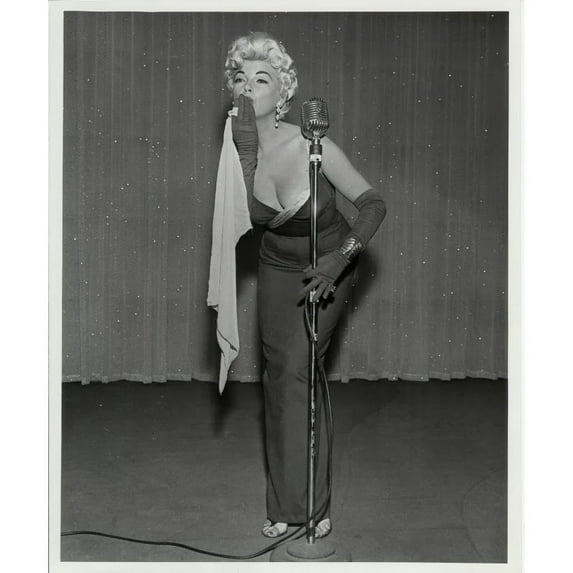 Barbara Nichols - Blowing Kiss Photo Print (8 x 10)