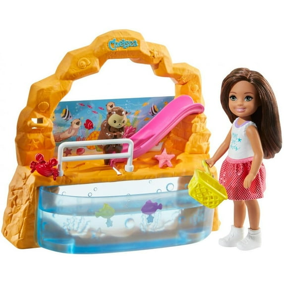 Barbie Club Chelsea Doll and Aquarium Playset, 6-Inch Brunette, With Accessories