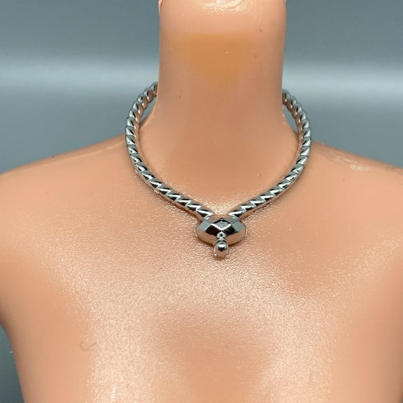 Barbie Doll Nikki Silver Chocker Necklace Fashion Doll Accessory