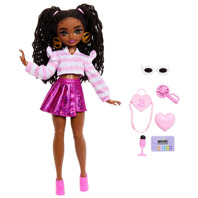 Barbie Dream Besties Barbie Brooklyn Doll & Accessories, Posable Fashion Doll & Themed Pieces