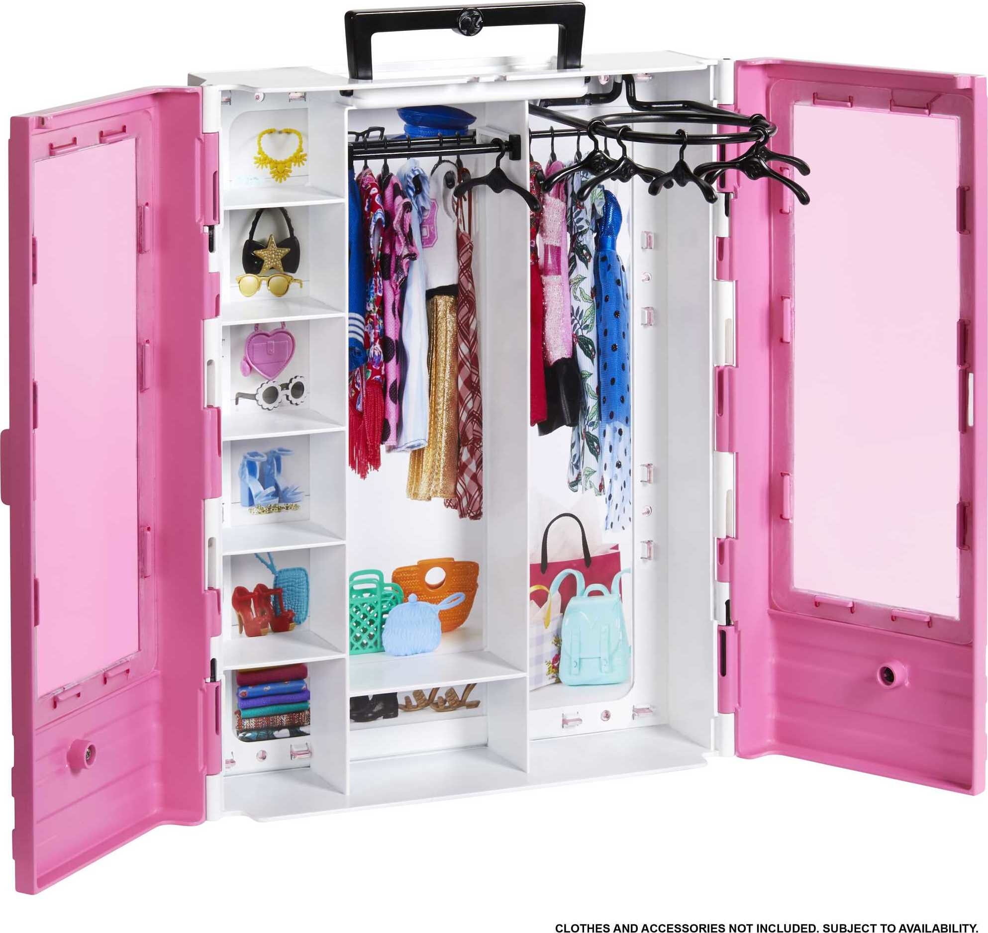 Barbie Closet Playset with 30+ Accessories, 5 Complete Looks, Workstation  and Rotating Clothing Rack, Fashionistas Dream Closet