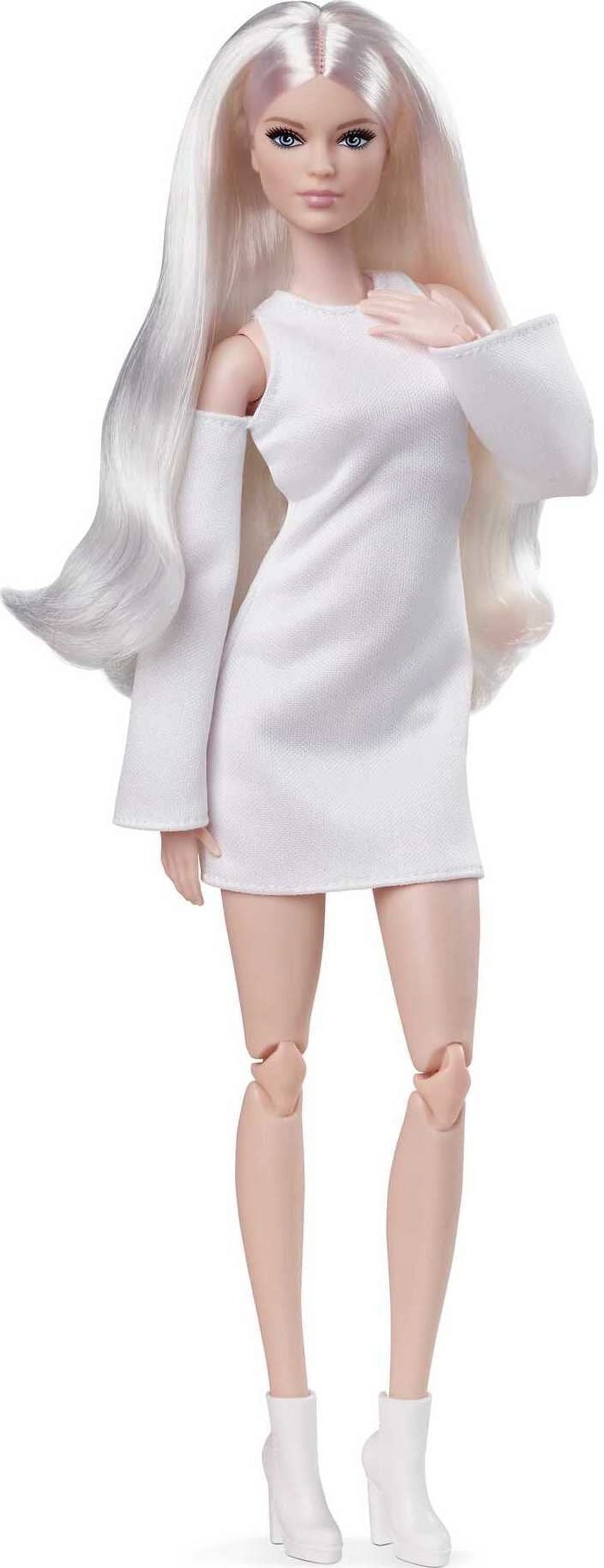 Barbie Signature Barbie Looks Doll (Tall, Blonde) Fully Posable Fashion  Doll Wearing White Dress & Platform Boots, Gift for Collectors