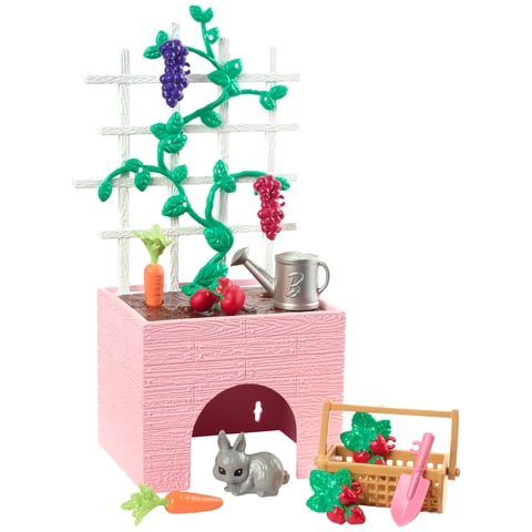 Barbie World Garden Playset with 12 Pieces Including Planter, & More [Walmart Exclusive]