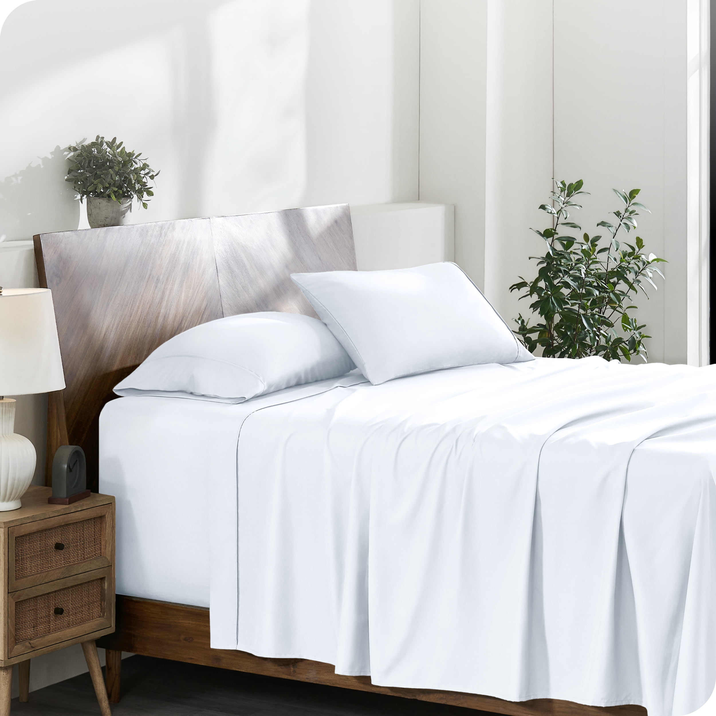 King White Ultra-Soft Microfiber Deep Pocket Sheet Set