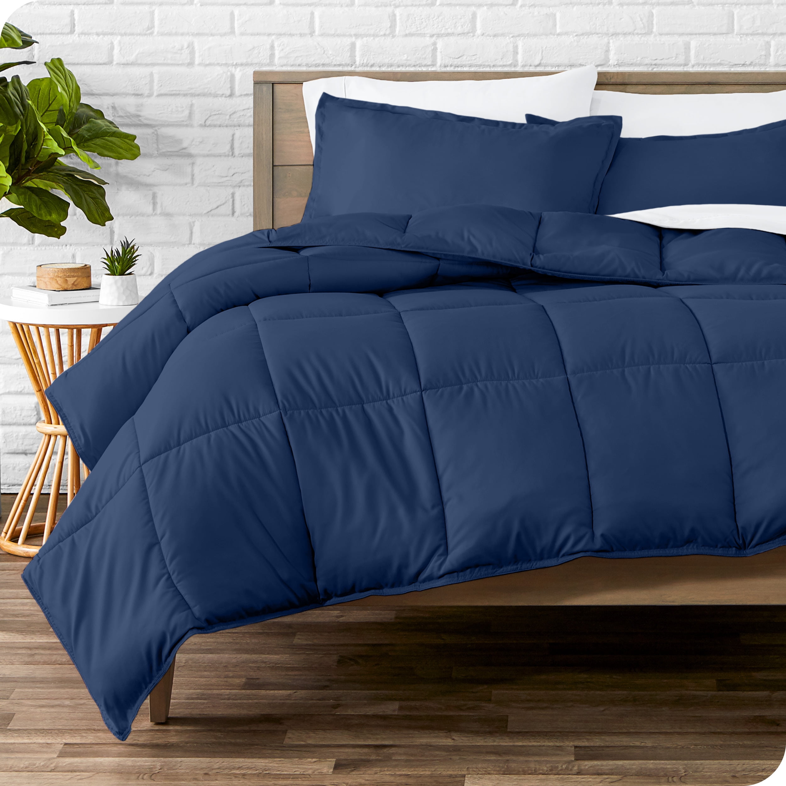 Queen Dark Blue Down Alternative Microfiber Comforter Set