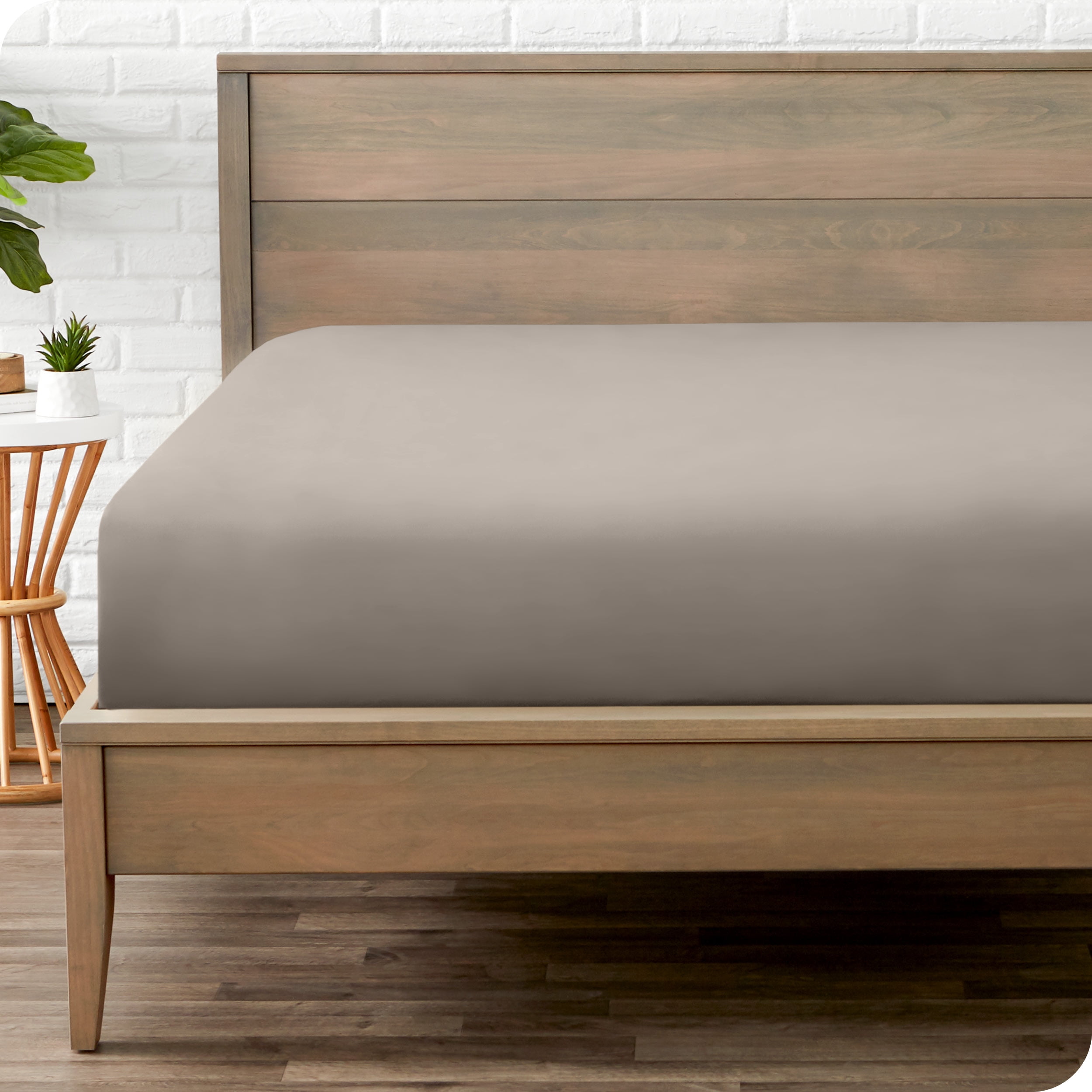 Twin Khaki Ultra-Soft Microfiber Deep Pocket Fitted Sheet