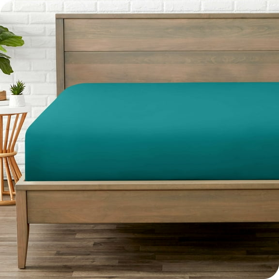 Bare Home Luxury 1800 Collection Fitted Sheet, Ultra-Soft, Deep Pocket, Twin-XL, Emerald