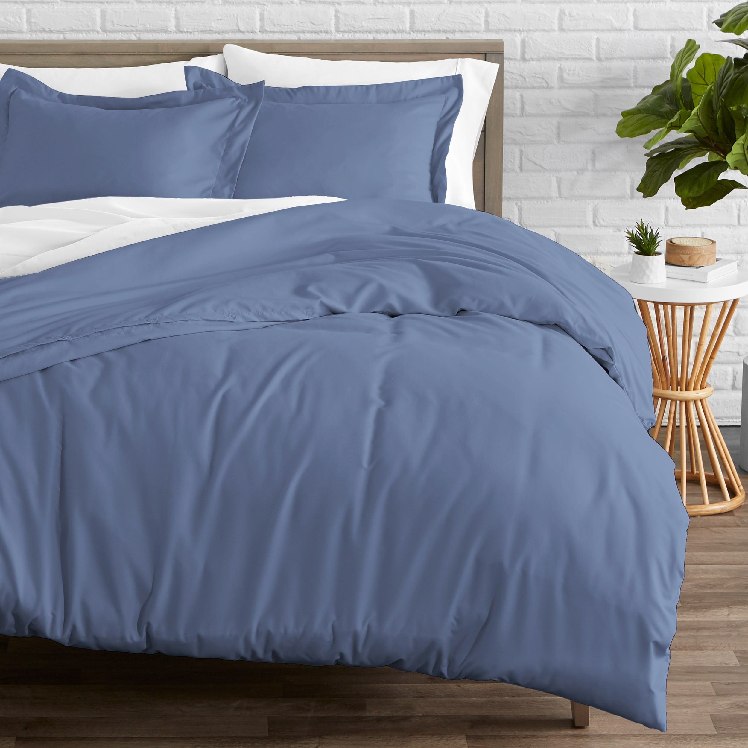 Bare Home Luxury 4 Piece Duvet Insert + Duvet Cover Set - Premium 1800 Ultra-Soft Brushed Microfiber - Hypoallergenic, Easy Care, Wrinkle Resistant (Full/Queen, Coronet Blue)